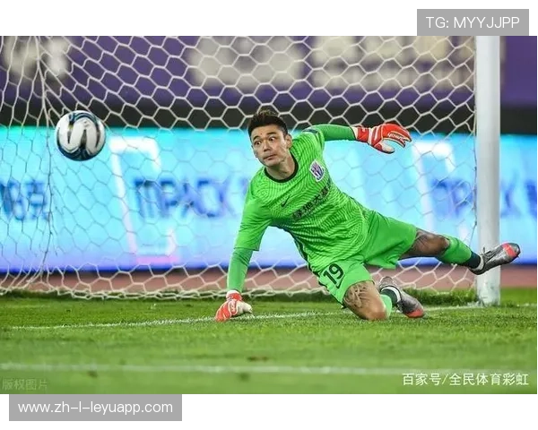 上海申花拉唐前场策动锋线渗透:战术解码与实战演练 上海申花拉唐前场策动锋线渗透:战术解码与实战演练