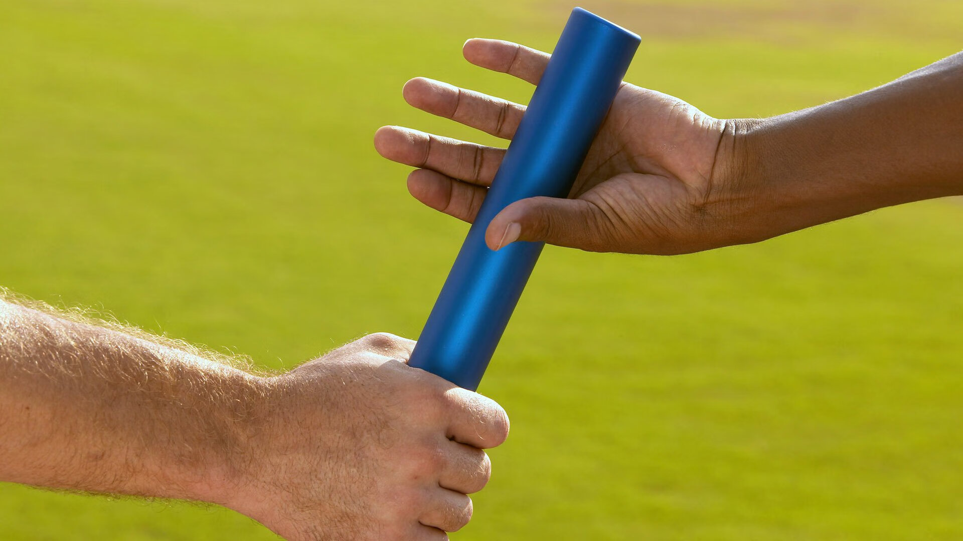 欧冠八强：曼城迎战米兰 青春蓝月对话老派红黑